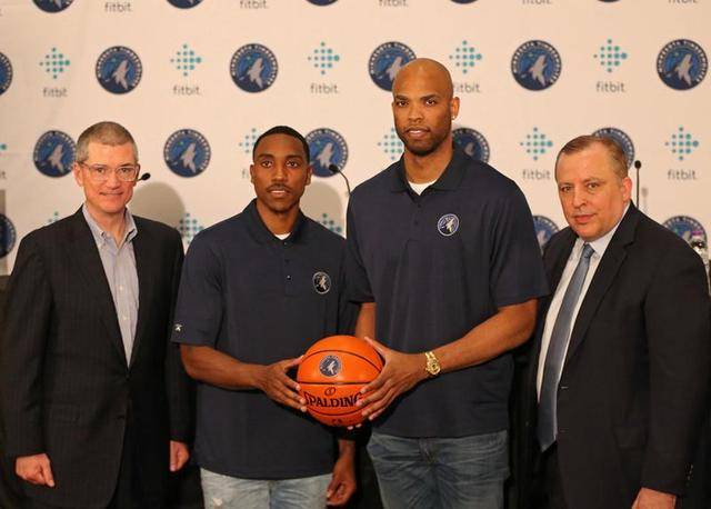 这场比赛初 这场比赛初