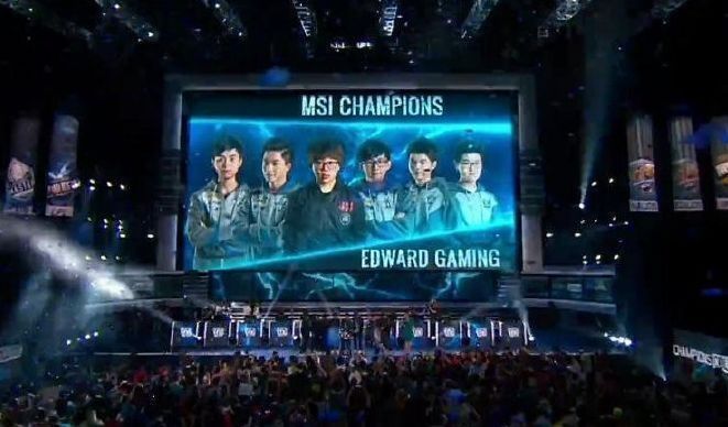 息密度看 息密度看